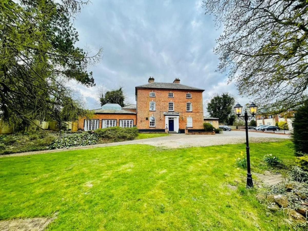 Lydney House Swaffham Sleeps 22 Villa Bagian luar foto
